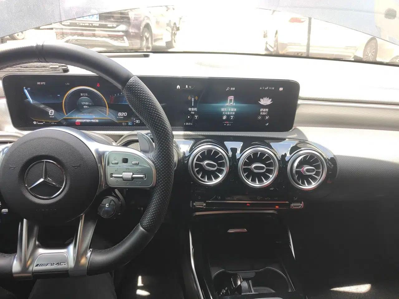 Mercedes-Benz A AMG 2020 AMG A 35 4MATIC — миниатюра 14
