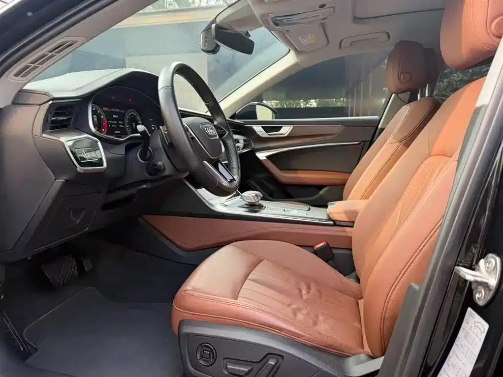 2020 Audi A6 allroad quattro Explorer 55 TFSI Premium Off-Road Model (Imported) — миниатюра 3