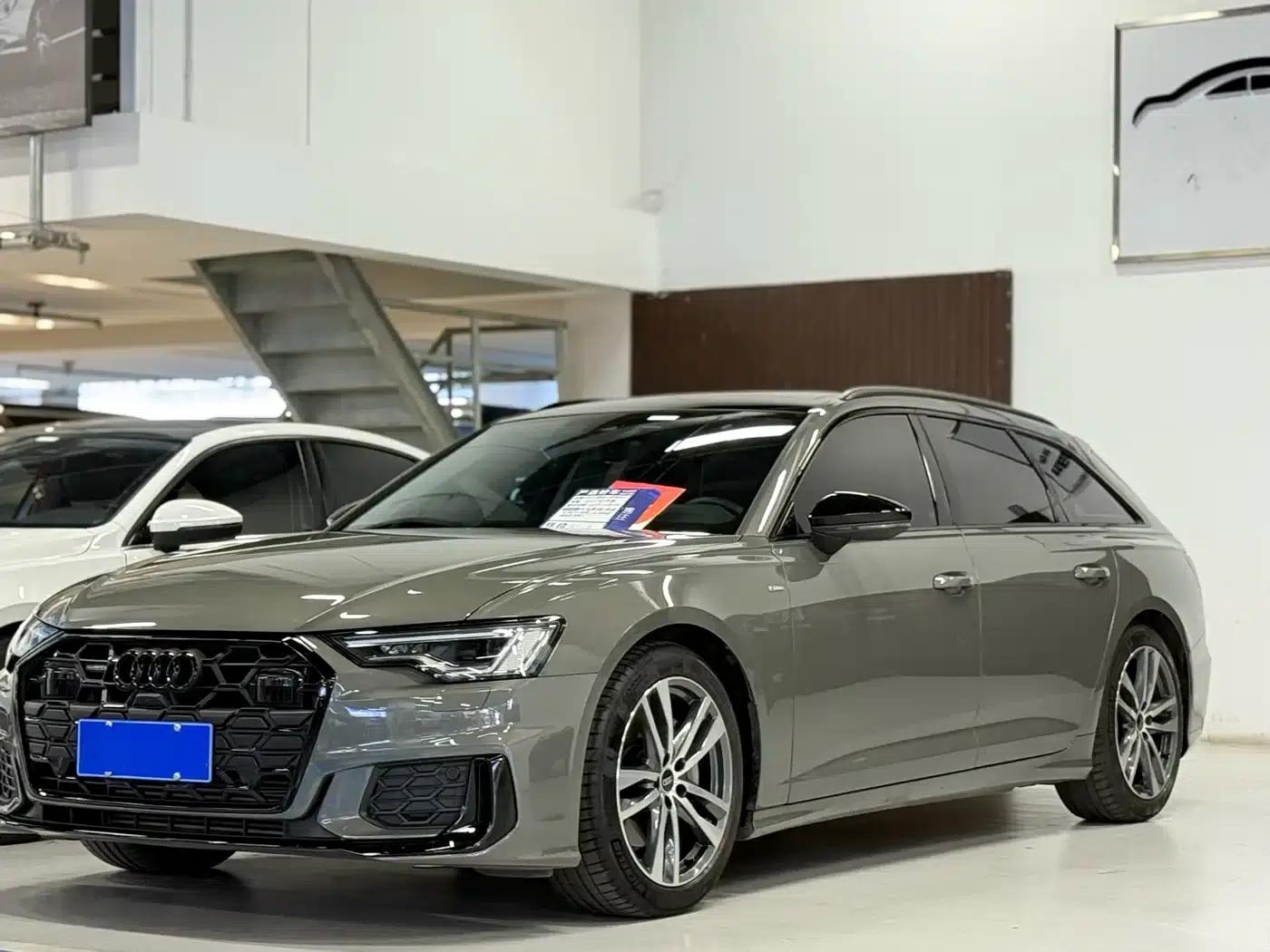 2024 Audi A6 Imported Model Avant 45 TFSI Dynamic Edition — миниатюра 1
