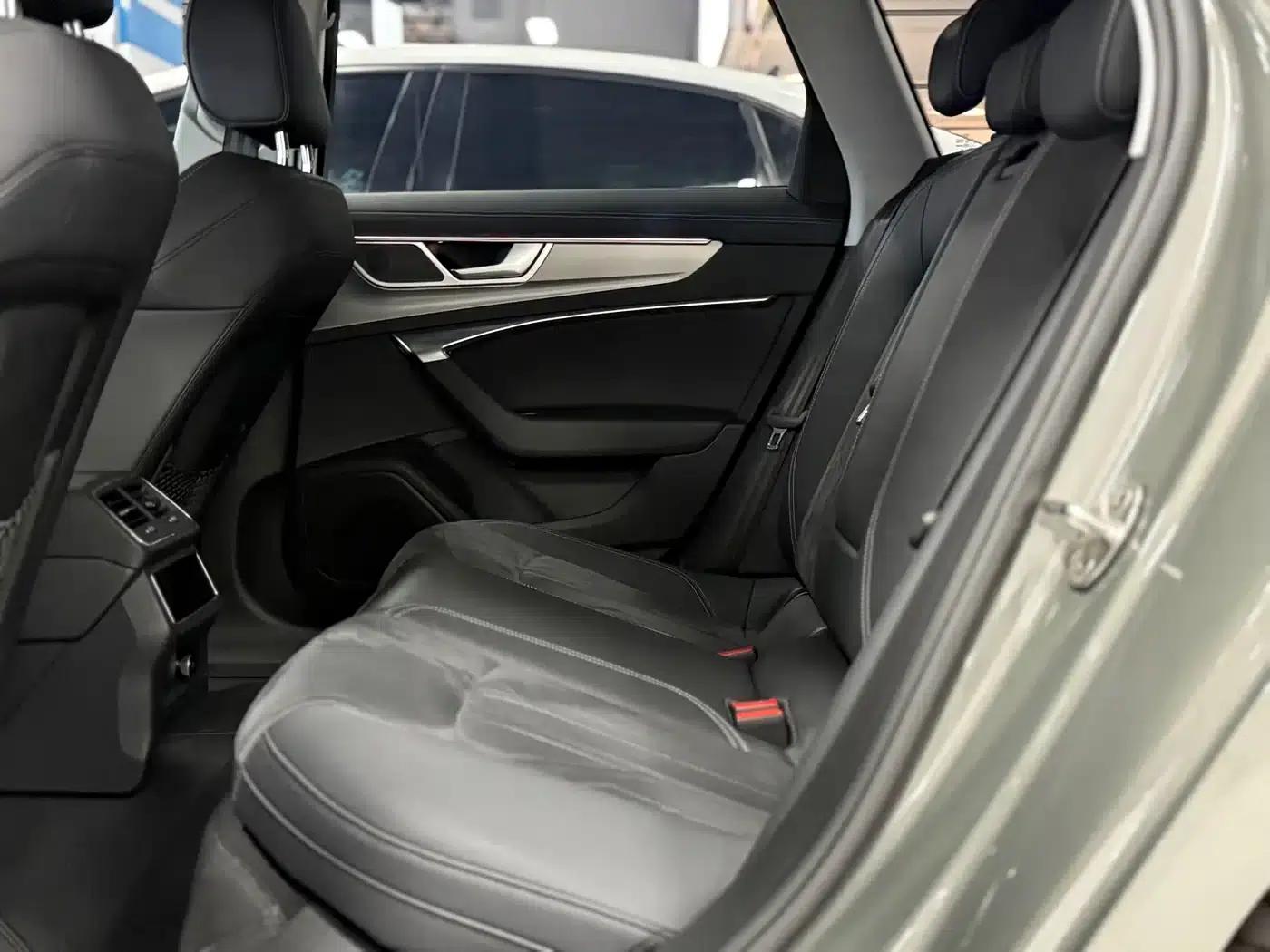 2024 Audi A6 Imported Model Avant 45 TFSI Dynamic Edition — миниатюра 3