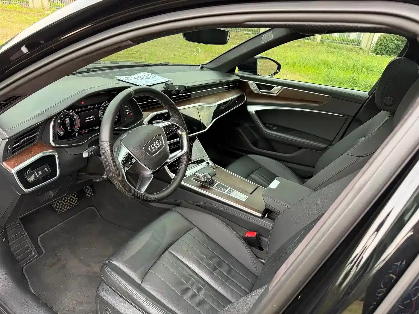 2020 Audi A6 allroad quattro Explorer 55 TFSI Premium Off-Road Model (Imported) — миниатюра 4