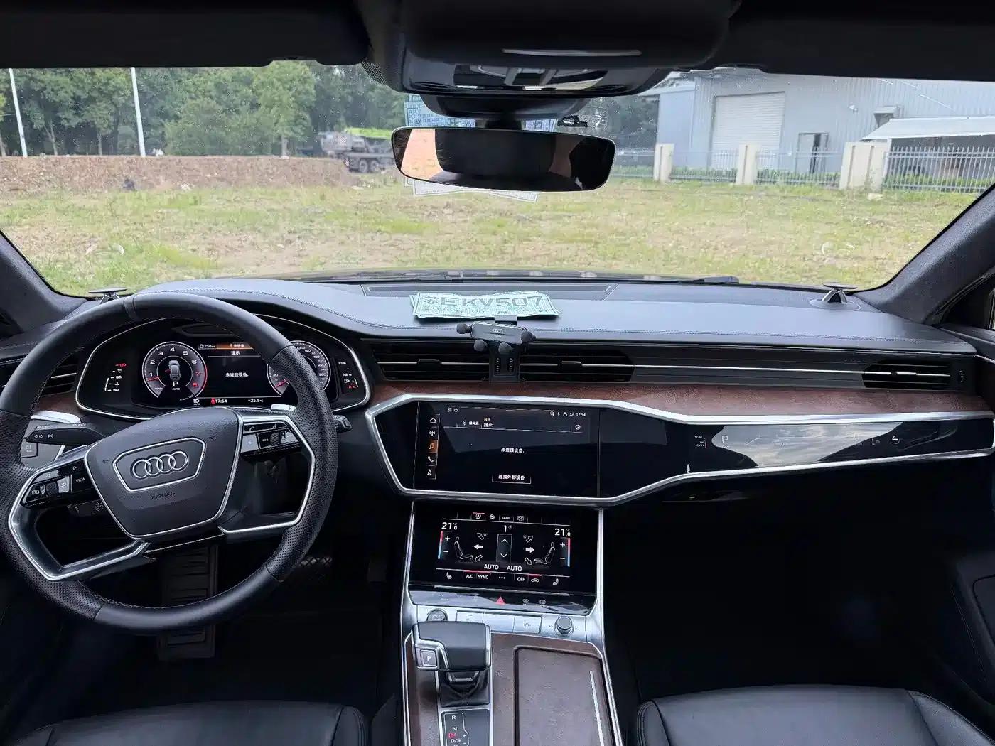2020 Audi A6 allroad quattro Explorer 55 TFSI Premium Off-Road Model (Imported) — миниатюра 5