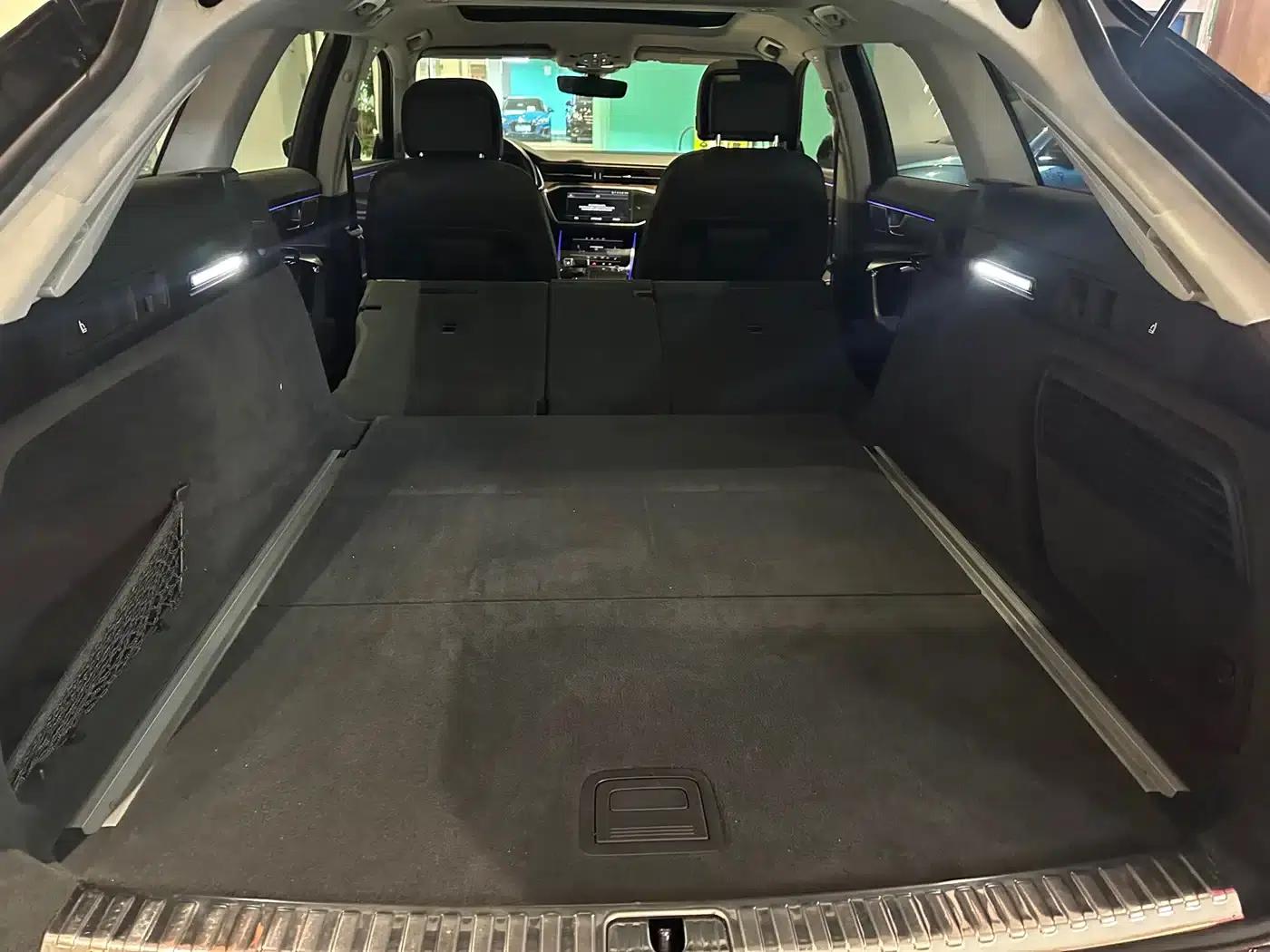 2021 Audi A6 allroad quattro Explorer 55 TFSI Premium Off-Road Model (Imported) — миниатюра 14