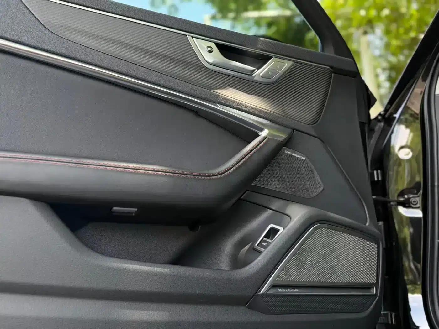 2020 Audi A6 allroad quattro Explorer 55 TFSI Premium Off-Road Model (Imported) — миниатюра 10