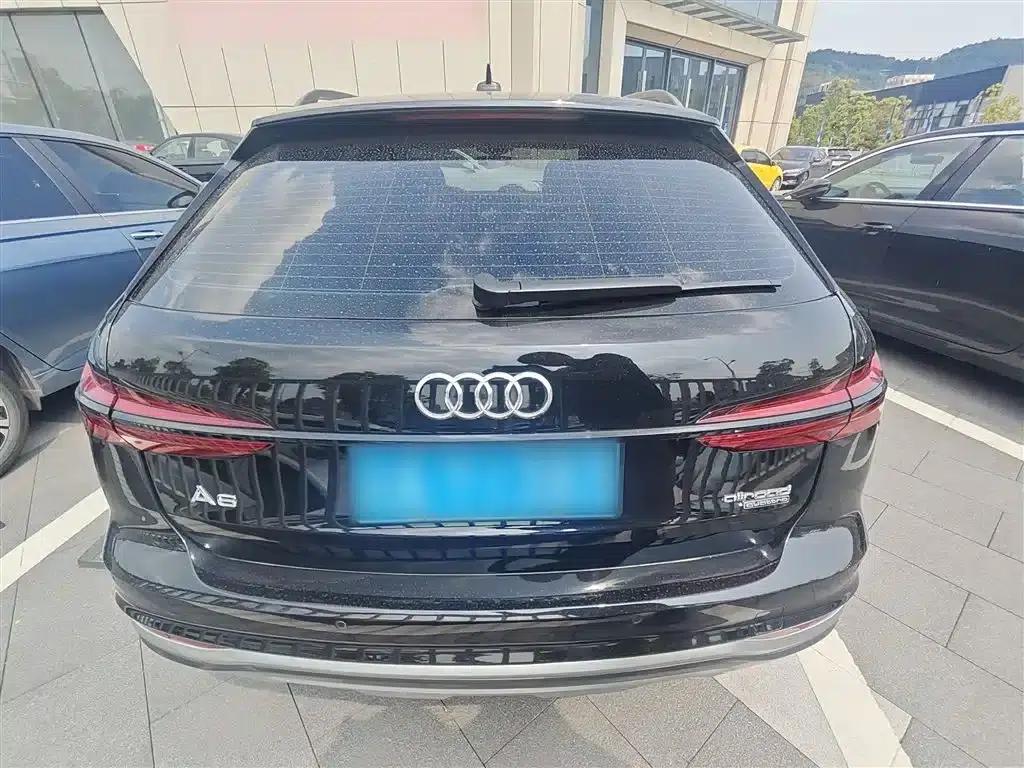 2024 Audi A6 (Imported) allroad quattro 55 TFSI Premium Off-Road Model — миниатюра 6