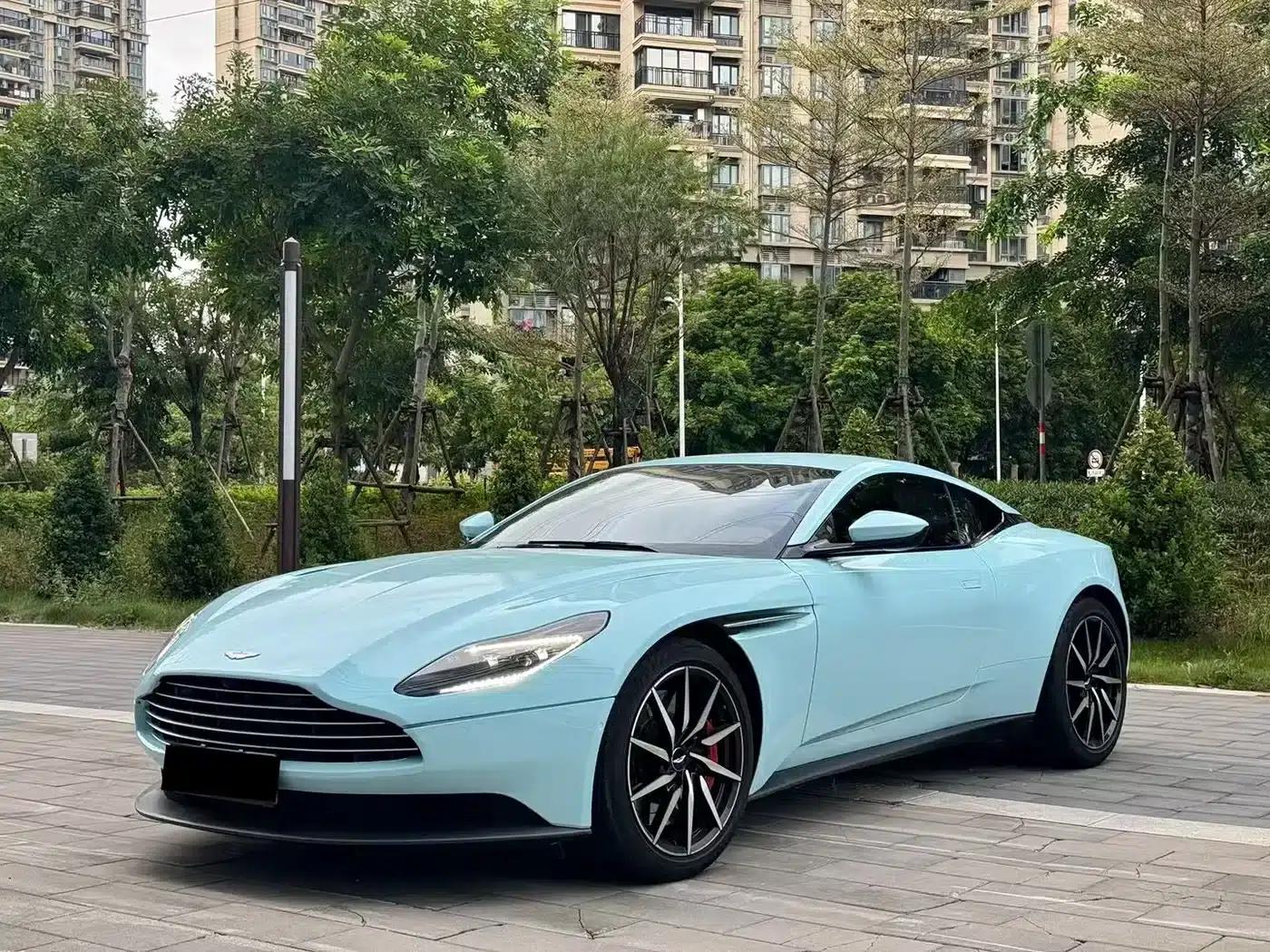 Aston Martin DB11 2016 5.2T First Edition — миниатюра 1