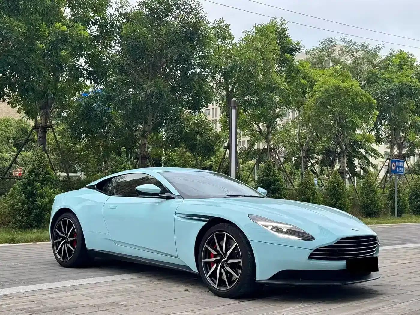 Aston Martin DB11 2016 5.2T First Edition — миниатюра 3
