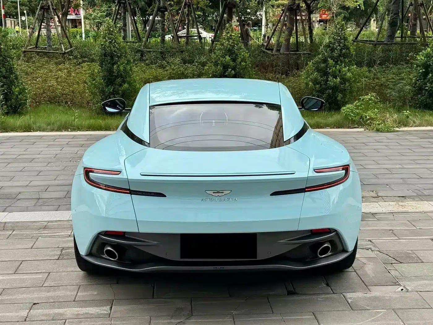 Aston Martin DB11 2016 5.2T First Edition — миниатюра 7