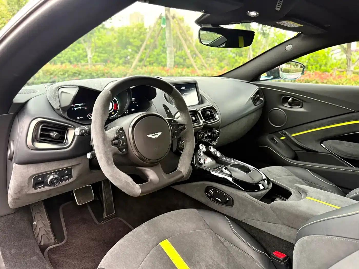 2022 V8 Vantage 4.0T V8 F1 Edition Coupe — миниатюра 4