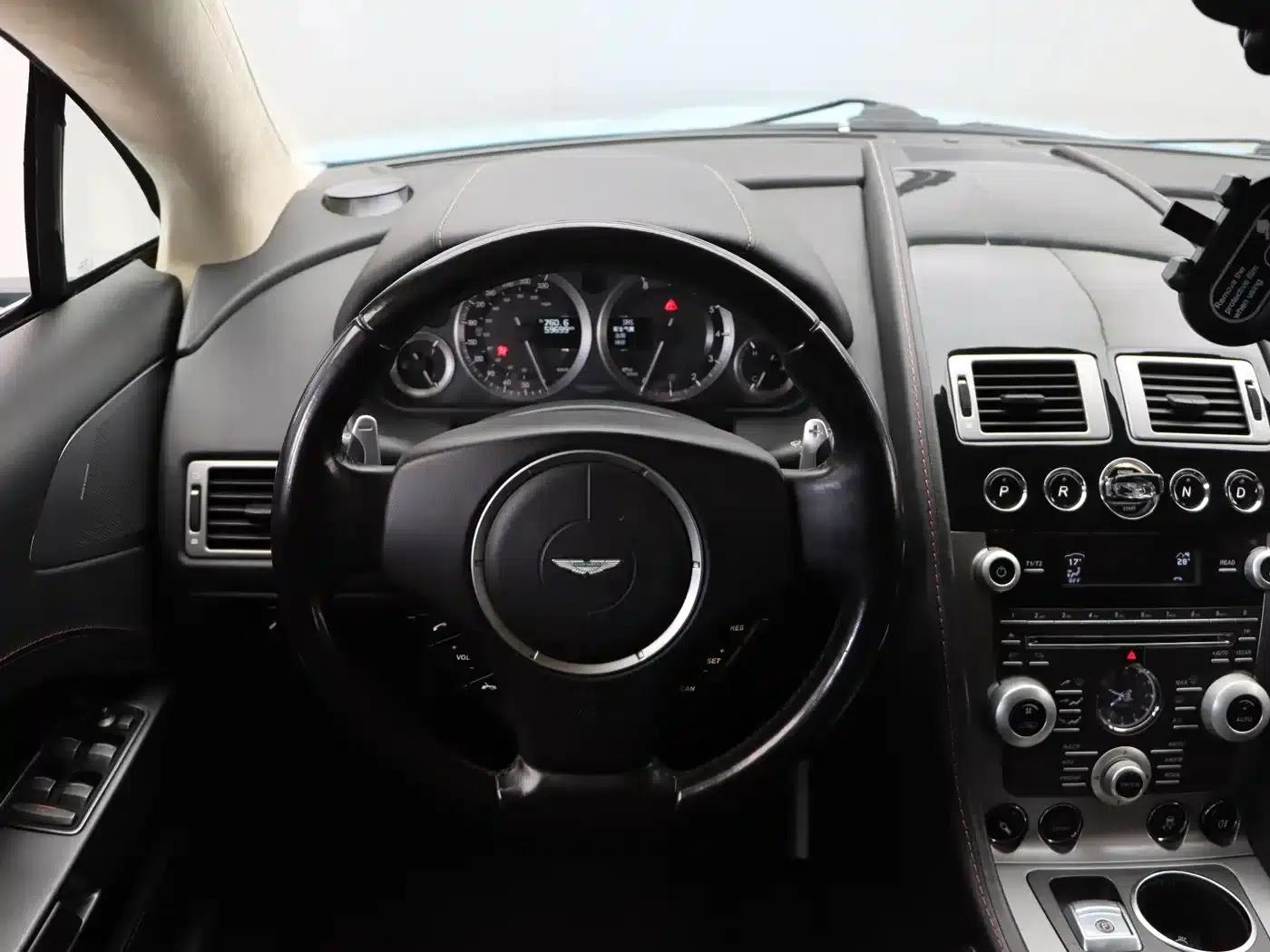2010 Rapide 6.0L — миниатюра 11