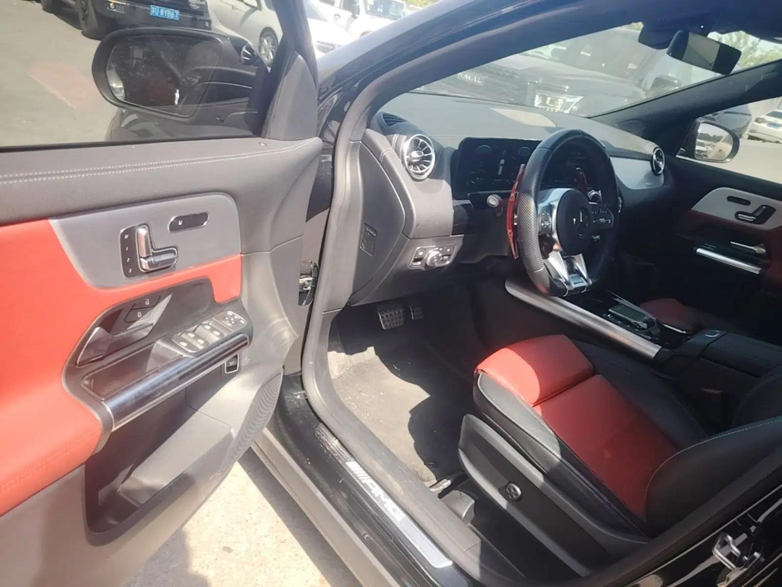 Mercedes-Benz GLA AMG 2022 AMG GLA 35 4MATIC — миниатюра 19