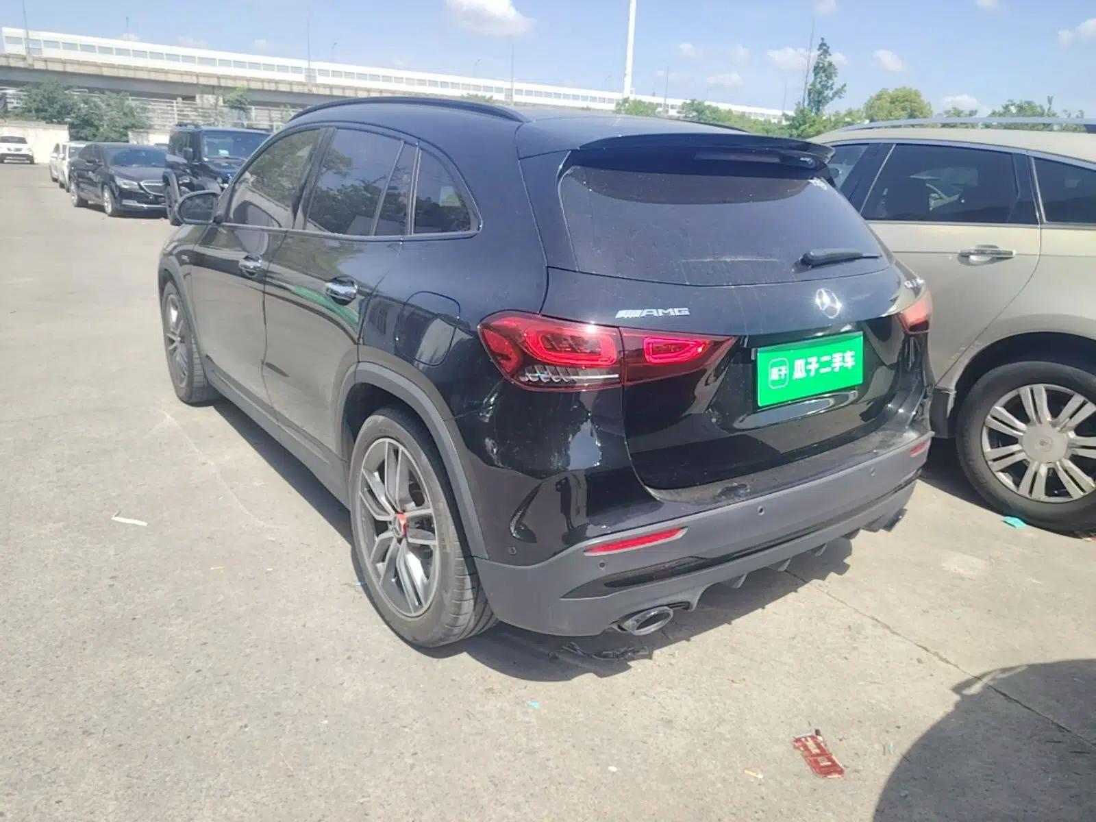 Mercedes-Benz GLA AMG 2022 AMG GLA 35 4MATIC — миниатюра 4