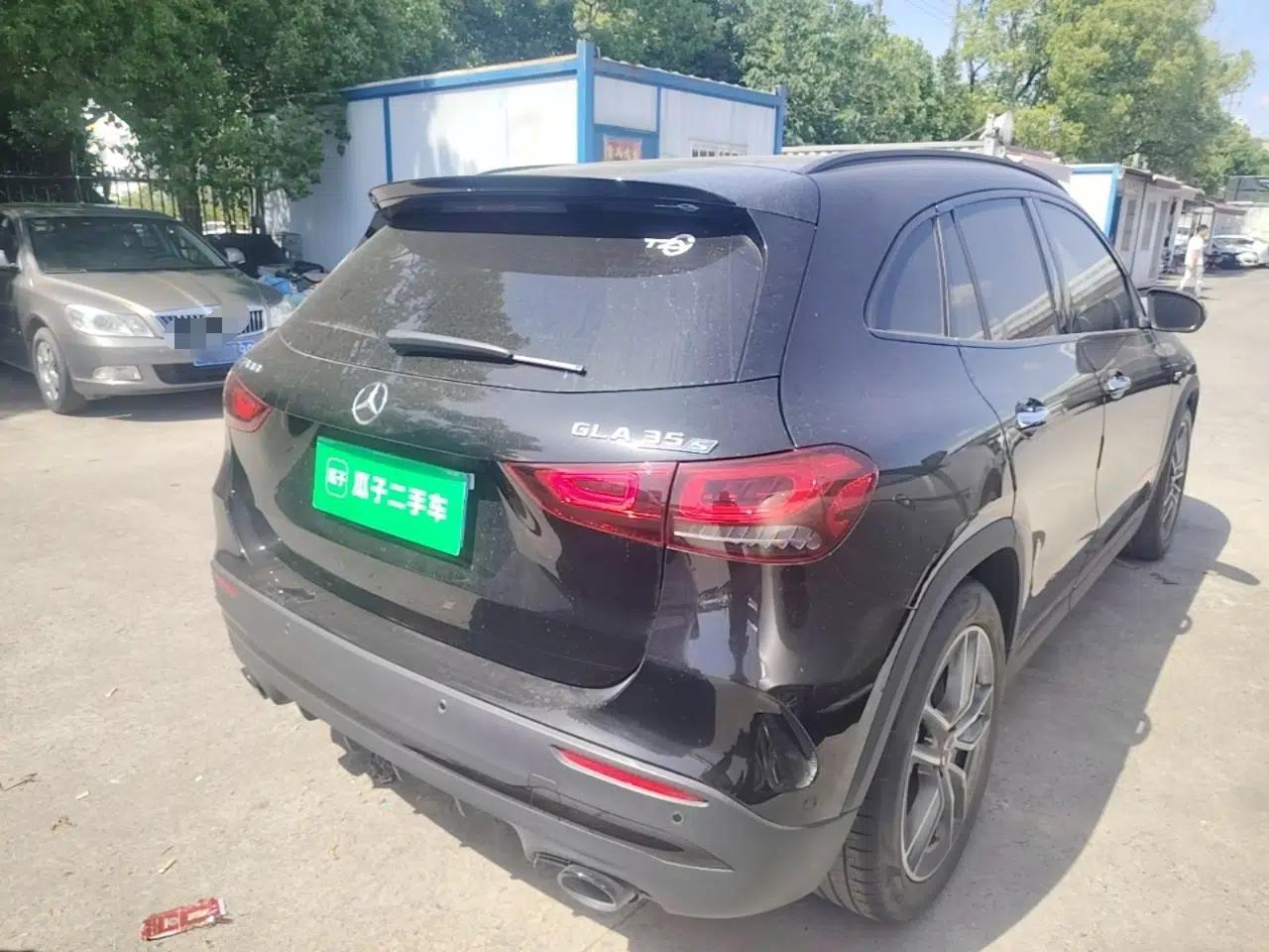 Mercedes-Benz GLA AMG 2022 AMG GLA 35 4MATIC — миниатюра 6