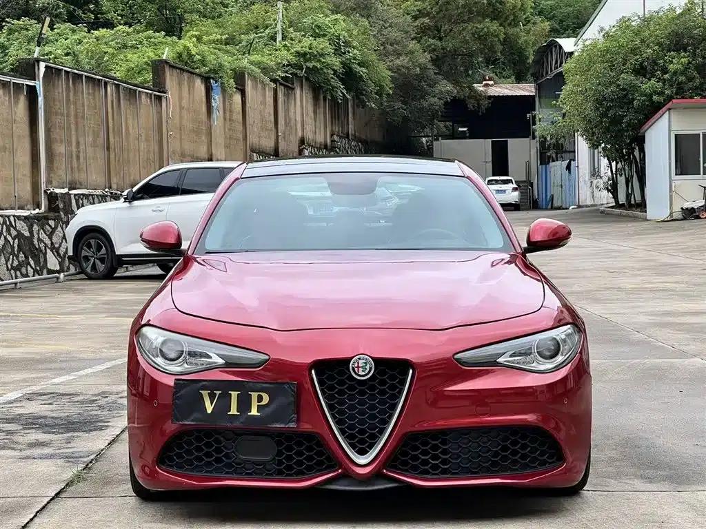 Giulia 2017 2.0T 280HP Milano Limited Edition — миниатюра 2