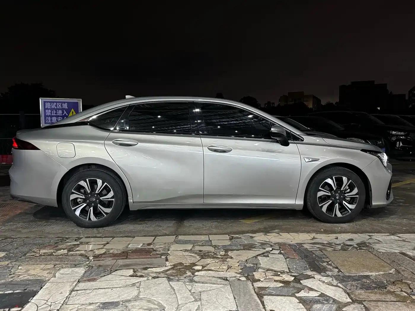 AION S 2020 Model - Charming 580 — миниатюра 4
