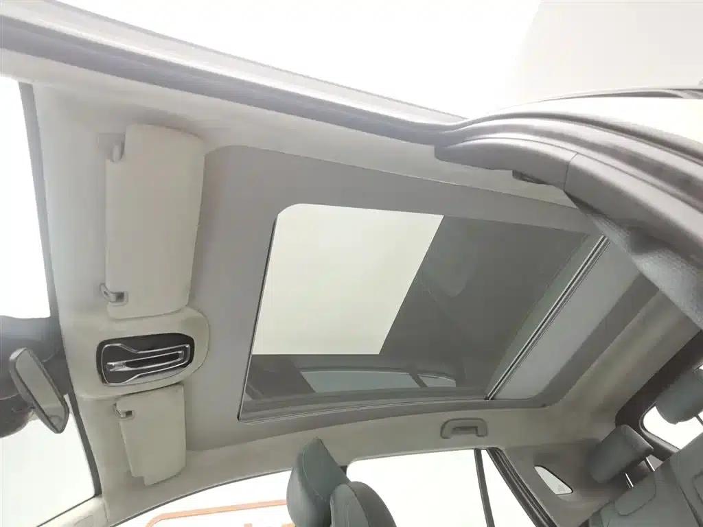 AION V 2023 Plus 70 Super Fast Charging Version (Ternary Lithium) — миниатюра 14