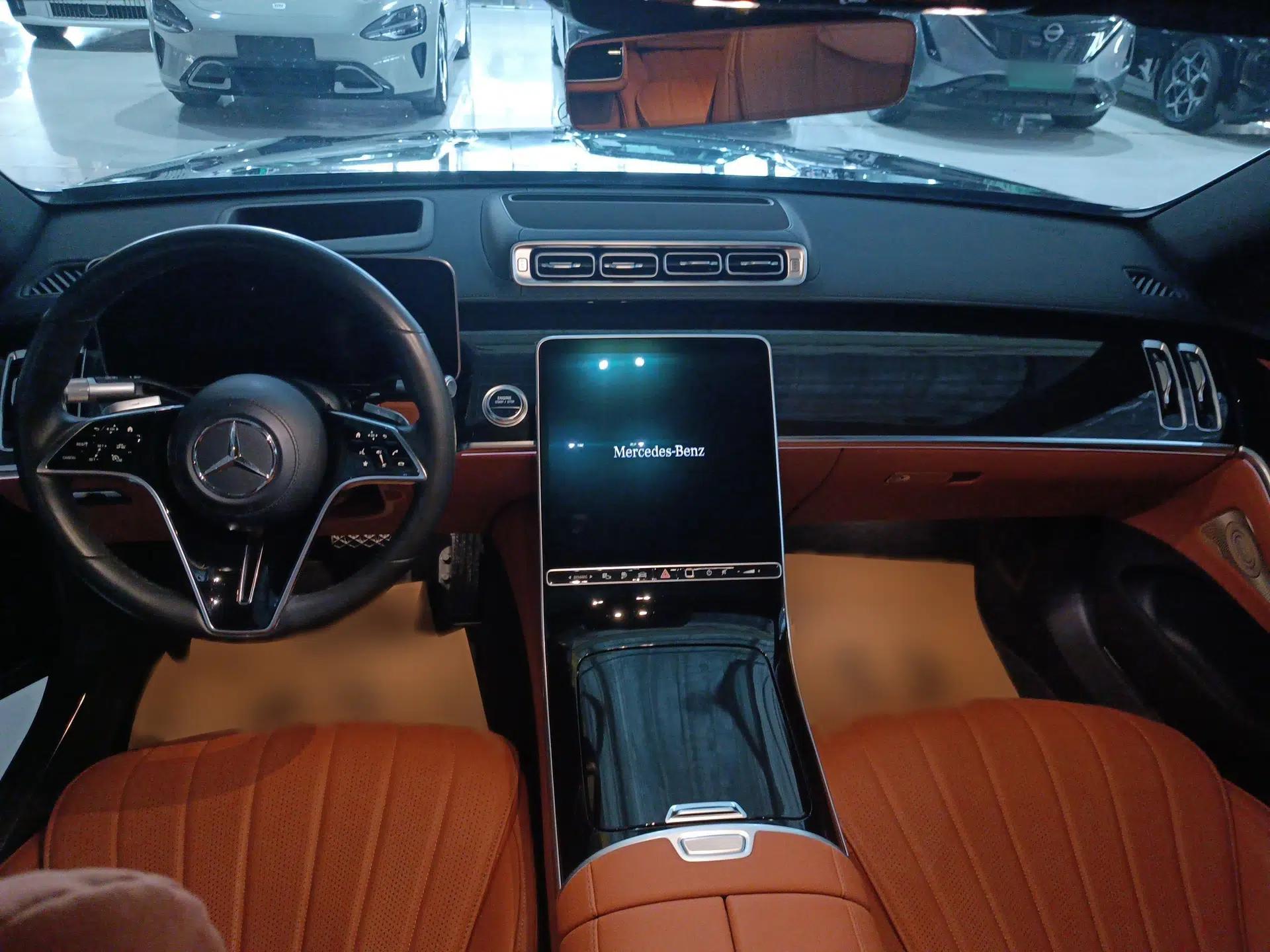 Mercedes-Benz S-Class New Energy 2023 S 450 e L Plug-in Hybrid Sedan — миниатюра 13