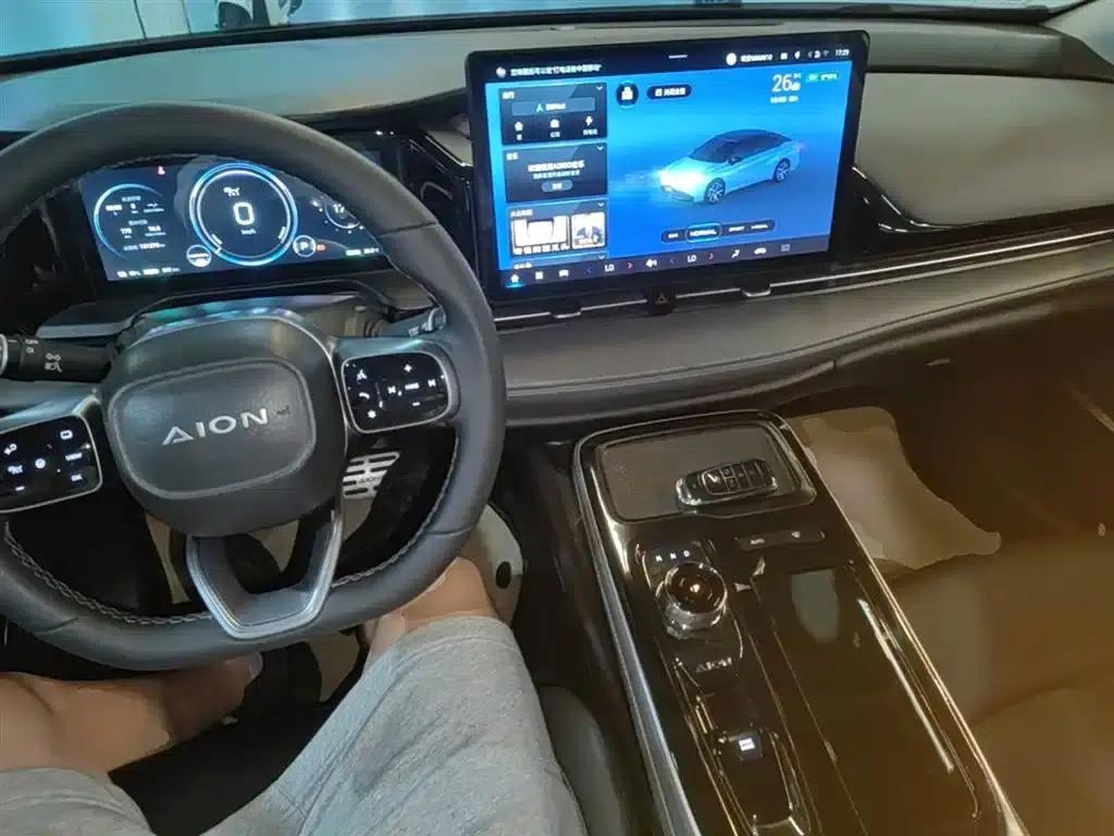 AION S Plus 2022 80 Tech Edition — миниатюра 10