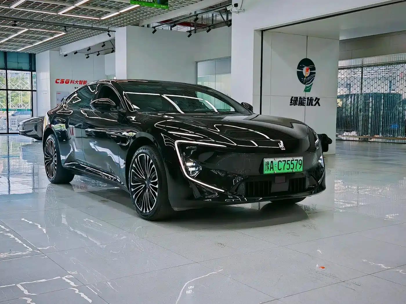 Avita 12 2026 Ultra All-Electric 4WD — миниатюра 3