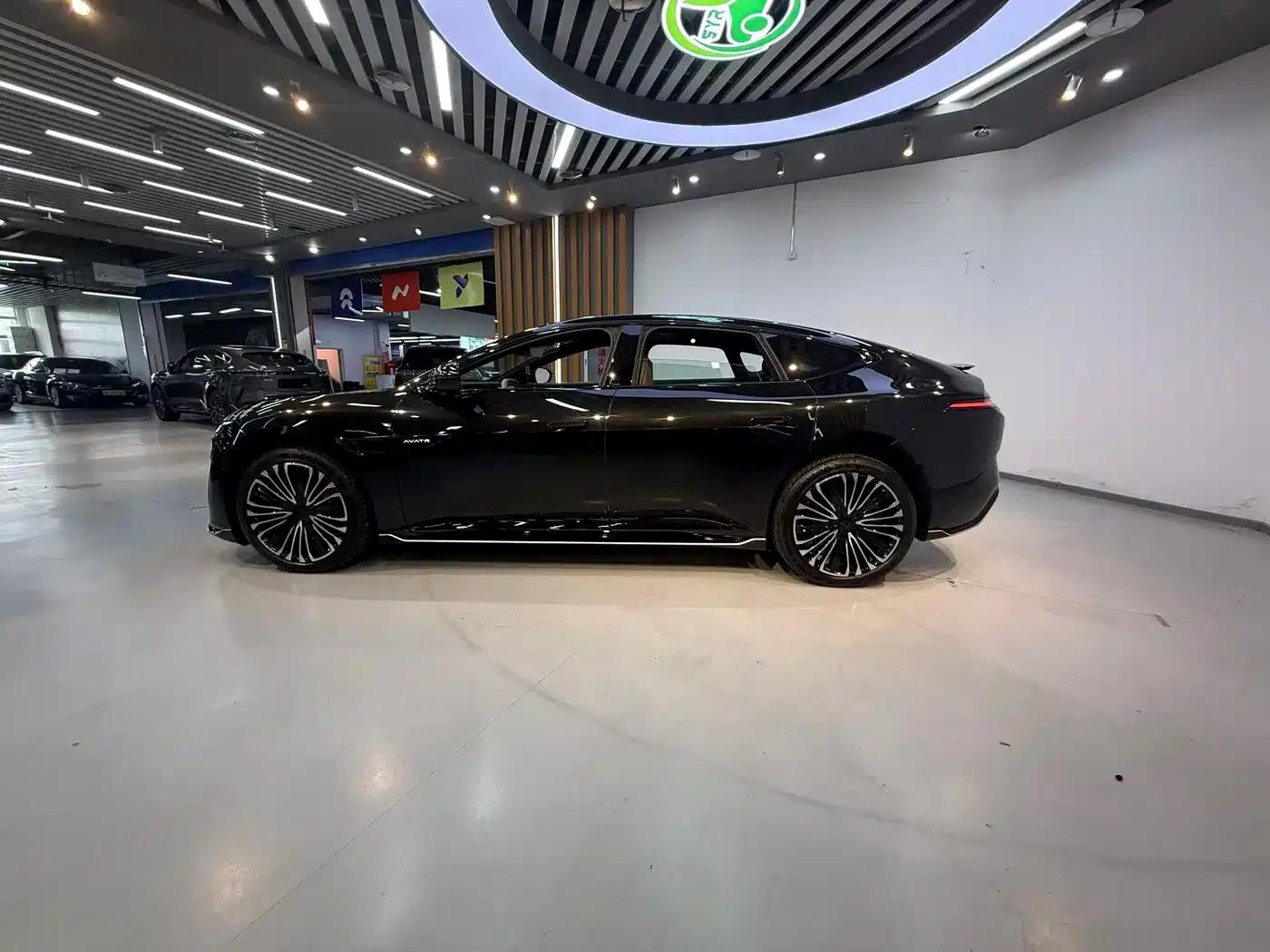 Avita 12 2026 Ultra All-Electric 4WD — миниатюра 12