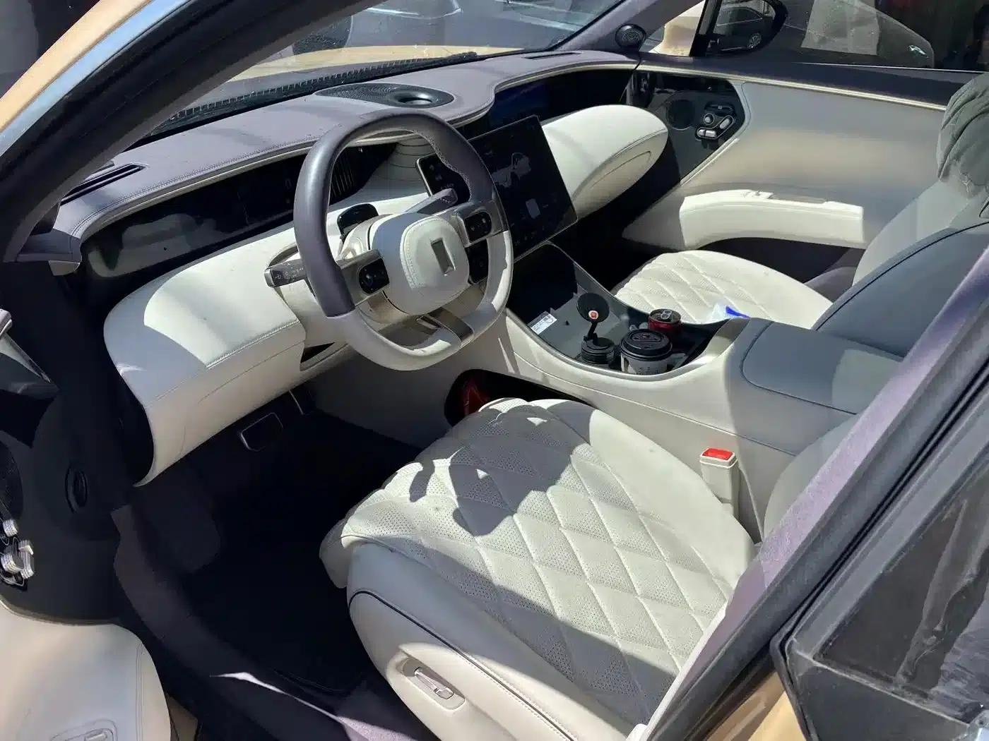 Avita 11 2024 700 Triple Laser AWD Recommended Edition — миниатюра 3