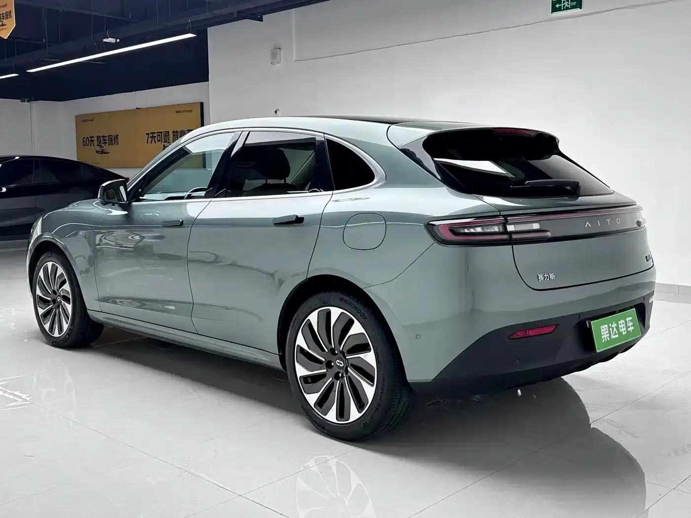 Wenjie M5 2022 Extended Range 4WD Ultimate Edition — миниатюра 3