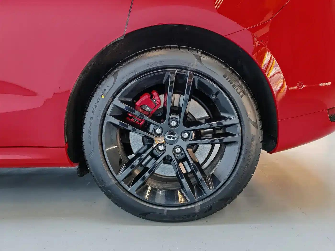 Wenjie M5 2025 Extended Range Ultra 4WD — миниатюра 11