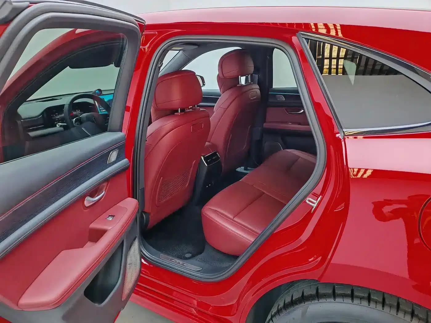Wenjie M5 2025 Extended Range Ultra 4WD — миниатюра 8