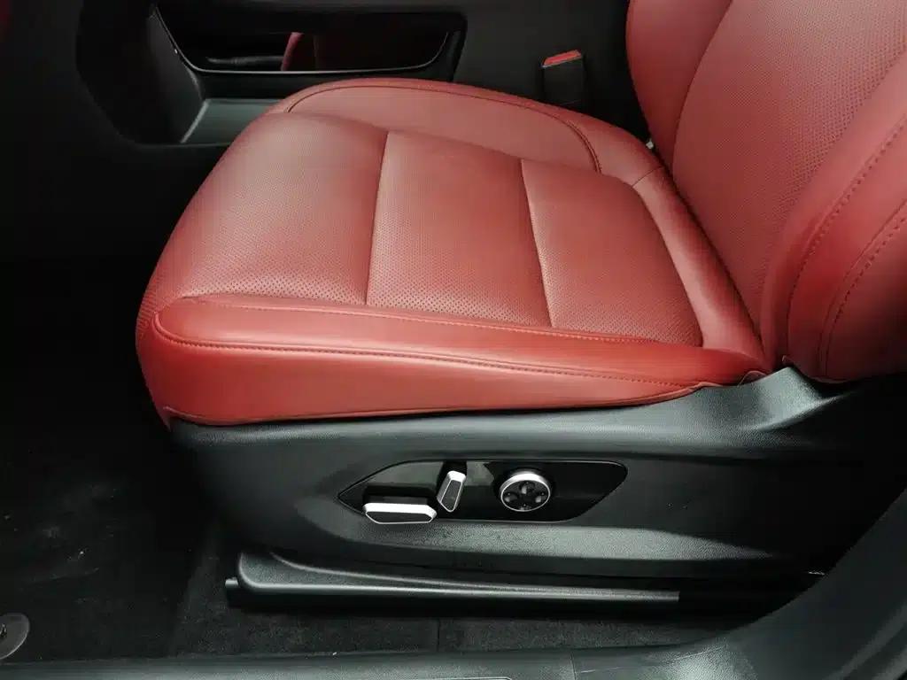 Wenjie M5 2025 Extended Range Ultra Rear-Wheel Drive Version — миниатюра 20