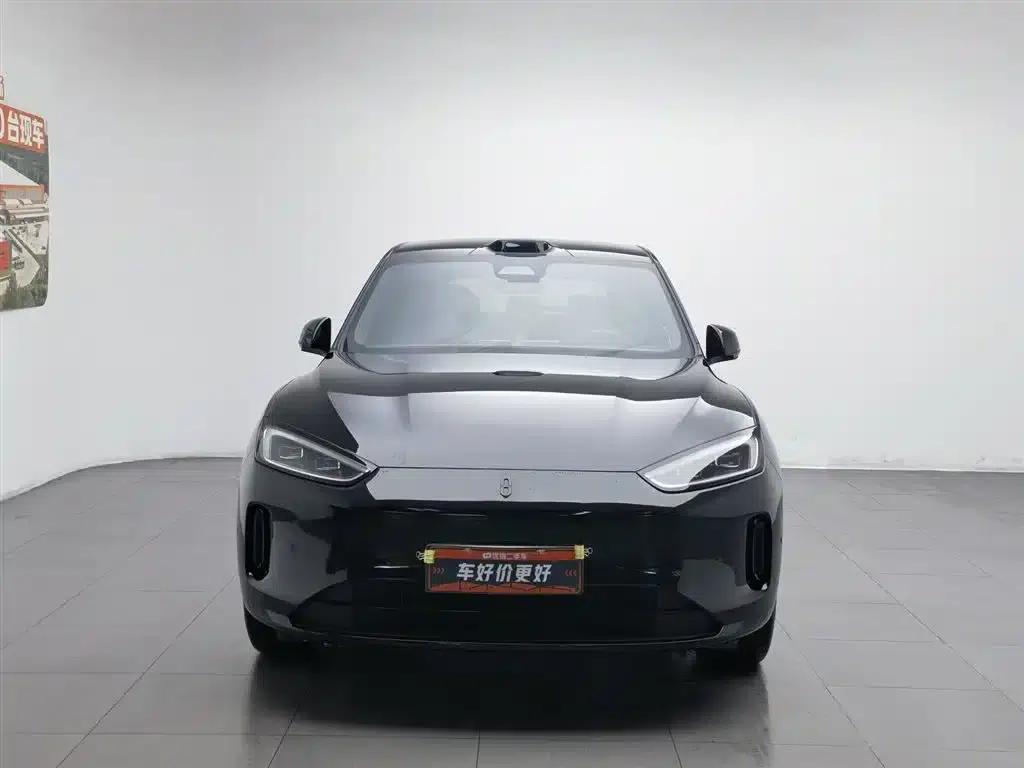 Wenjie M5 2025 Extended Range Ultra Rear-Wheel Drive Version — миниатюра 3