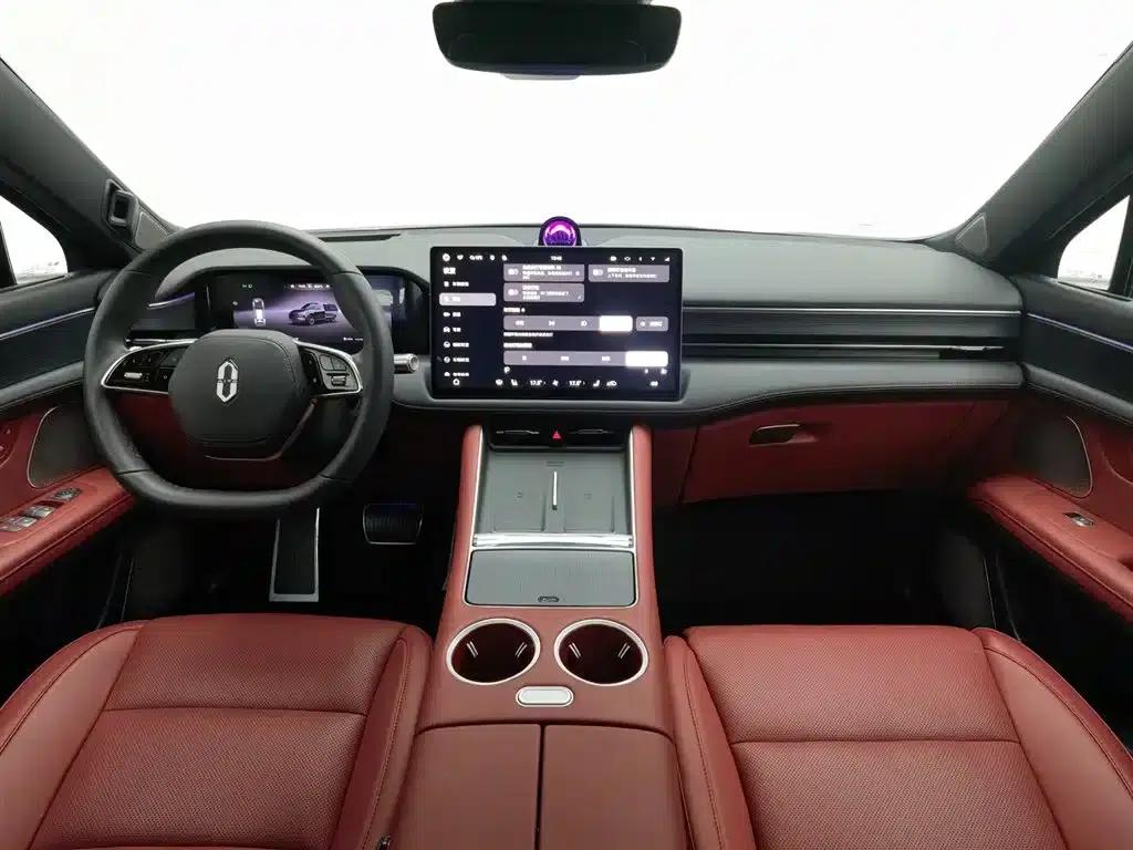 Wenjie M5 2025 Extended Range Ultra Rear-Wheel Drive Version — миниатюра 5