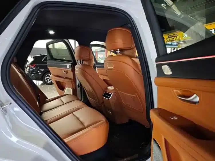 Wenjie M5 2025 Extended Range Ultra 4WD — миниатюра 5