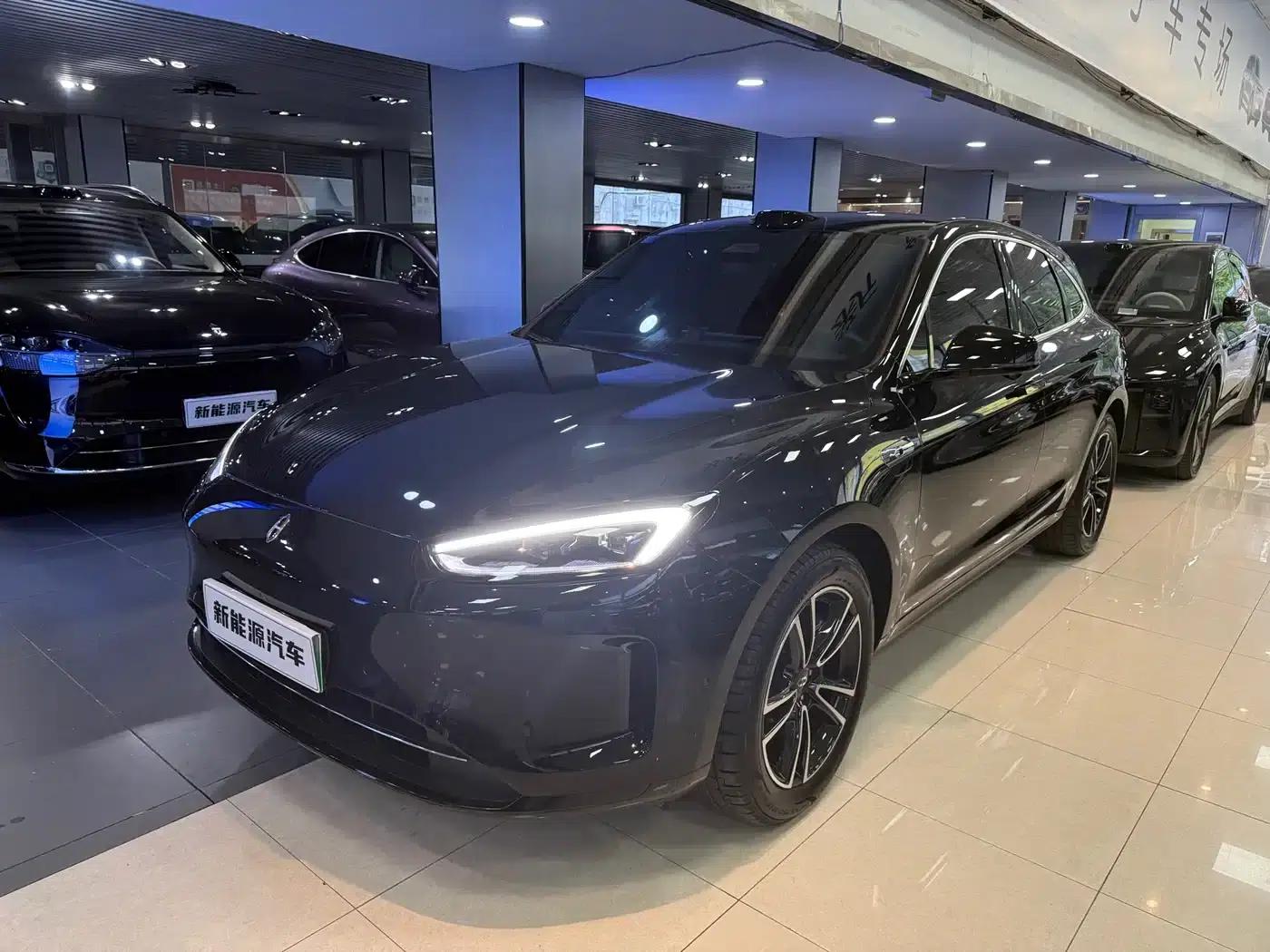 Wenjie M5 2024 Range Extended Max Rear-Wheel Drive High-End Intelligent Driving Edition — миниатюра 1
