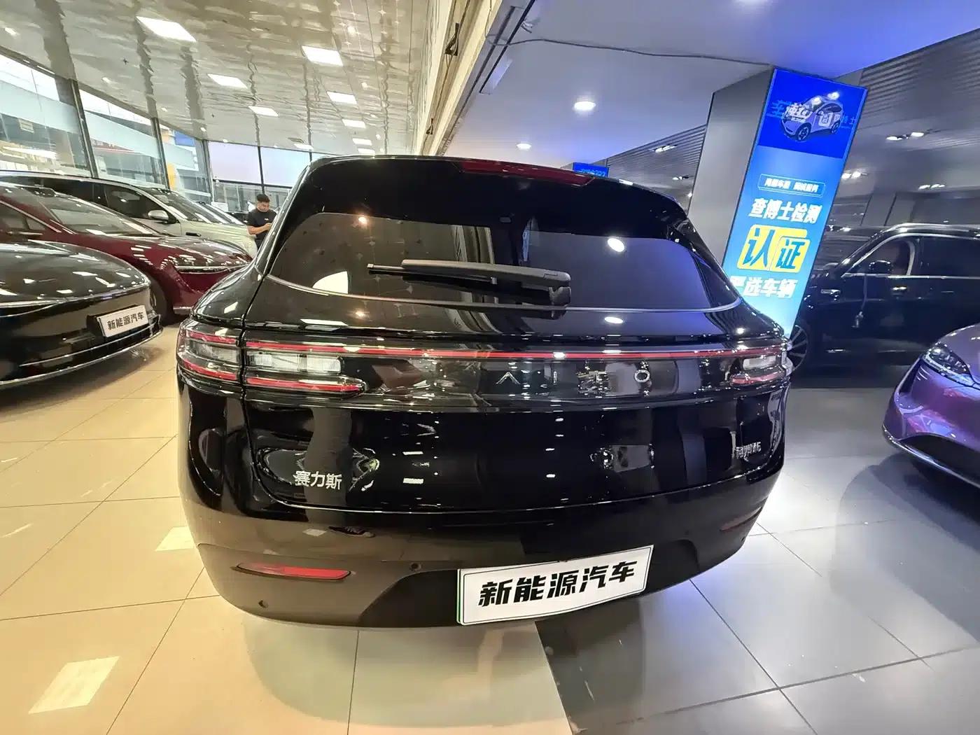 Wenjie M5 2024 Range Extended Max Rear-Wheel Drive High-End Intelligent Driving Edition — миниатюра 9