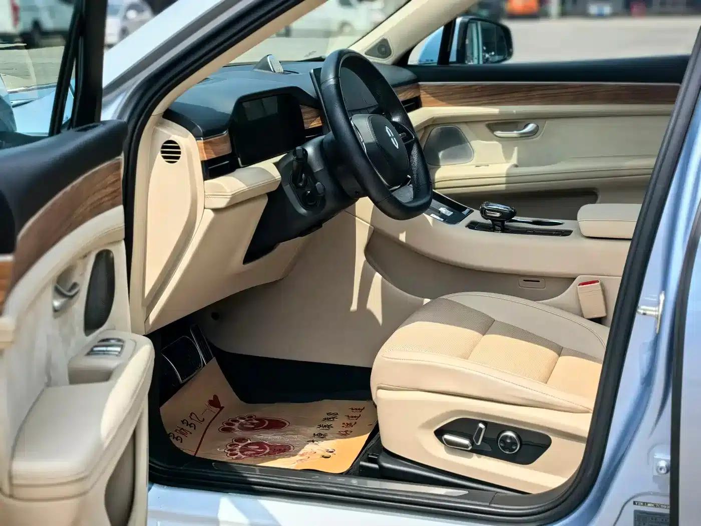 Wenjie M5 2022 Pure Electric Four-Wheel Drive Performance Edition — миниатюра 7