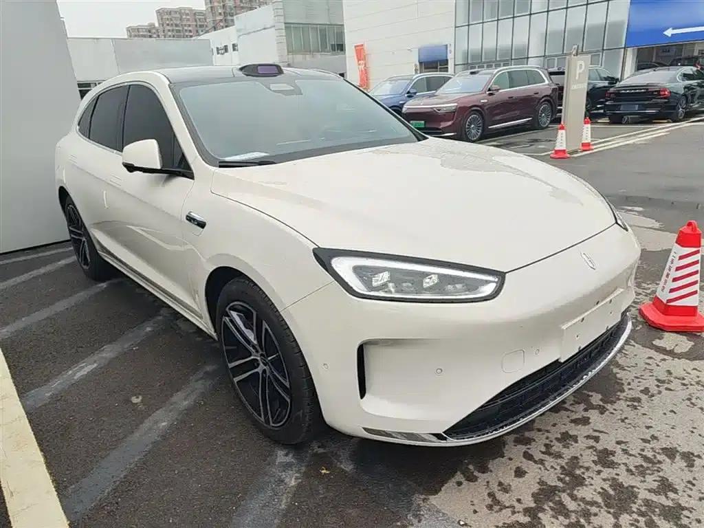 Wenjie M5 2025 Extended Range Ultra Rear-Wheel Drive Version — миниатюра 4