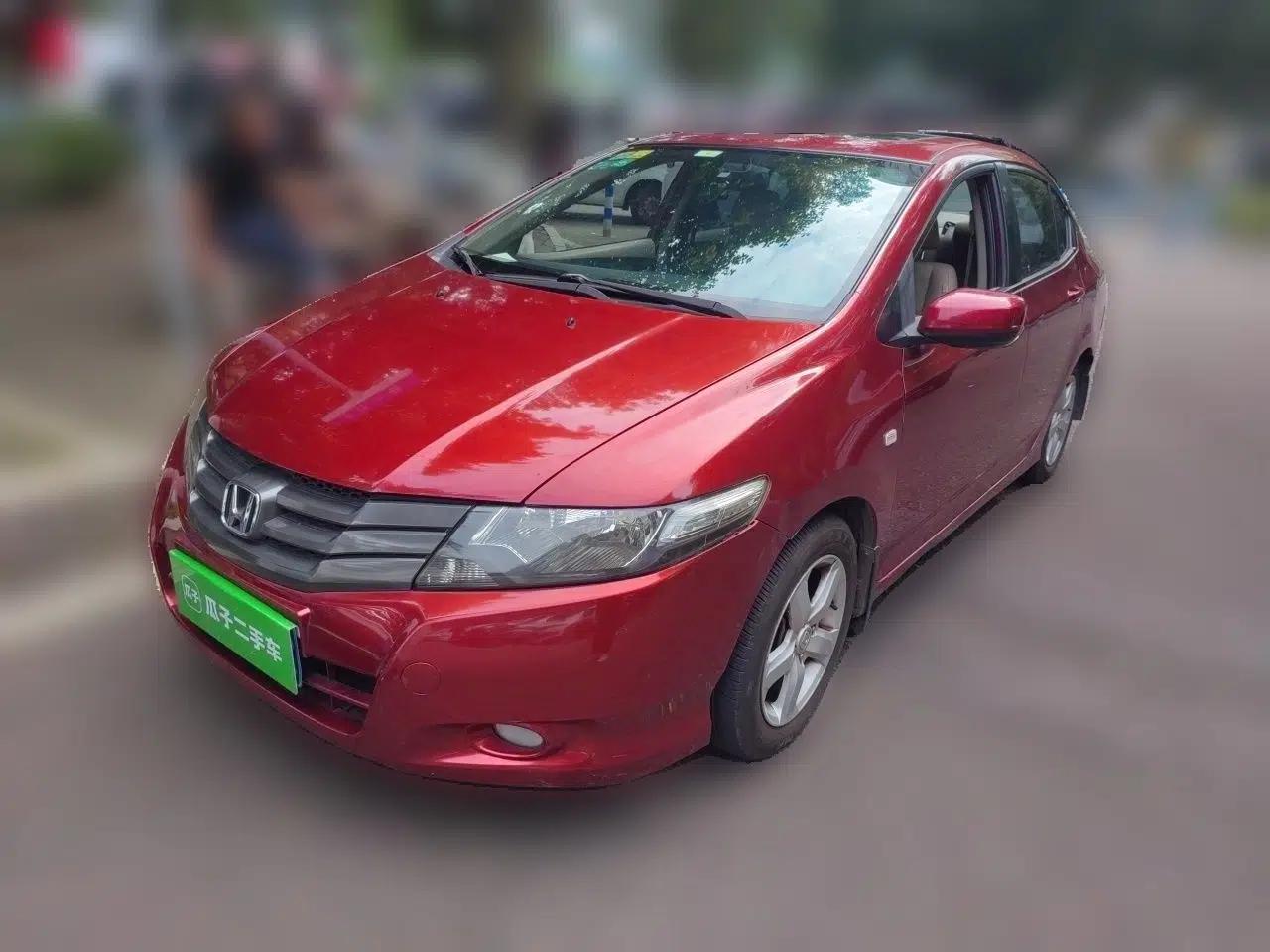 Honda City Classic 2011 1.5L Automatic Elite Edition — миниатюра 1