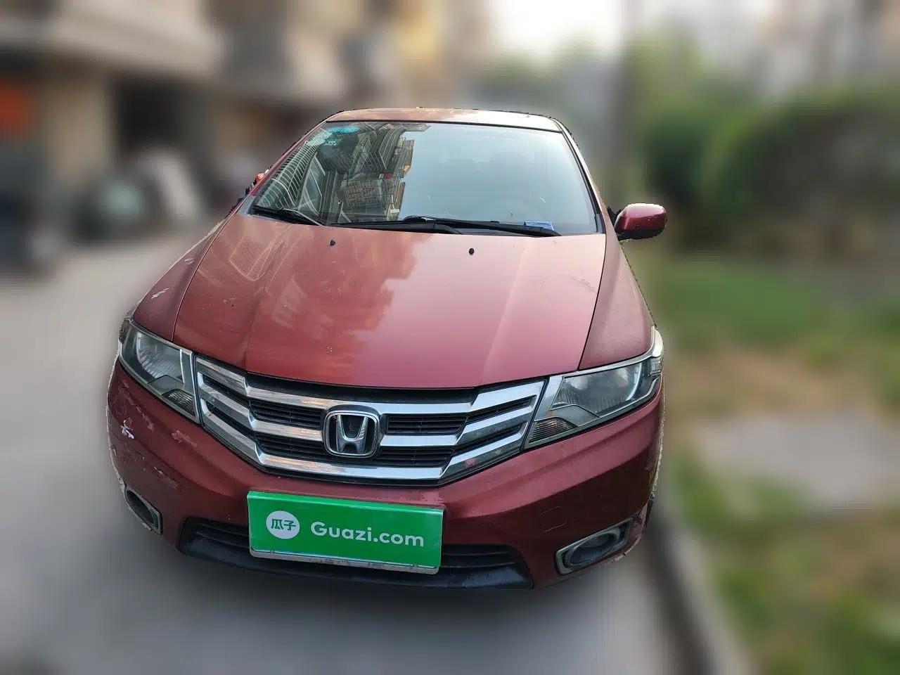 Honda City Classic 2011 1.5L Automatic Elite Edition — миниатюра 2