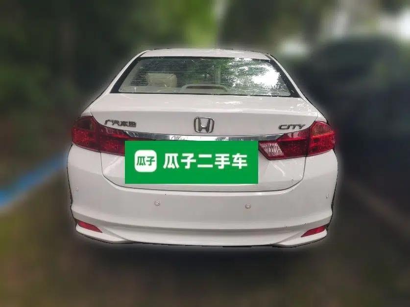 Honda City 2015 1.5L CVT Comfort Version — миниатюра 5