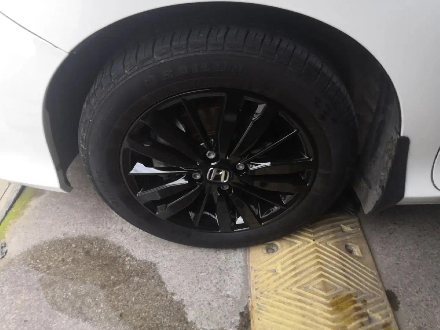 Honda City 2017 1.5L CVT Comfort Version — миниатюра 8