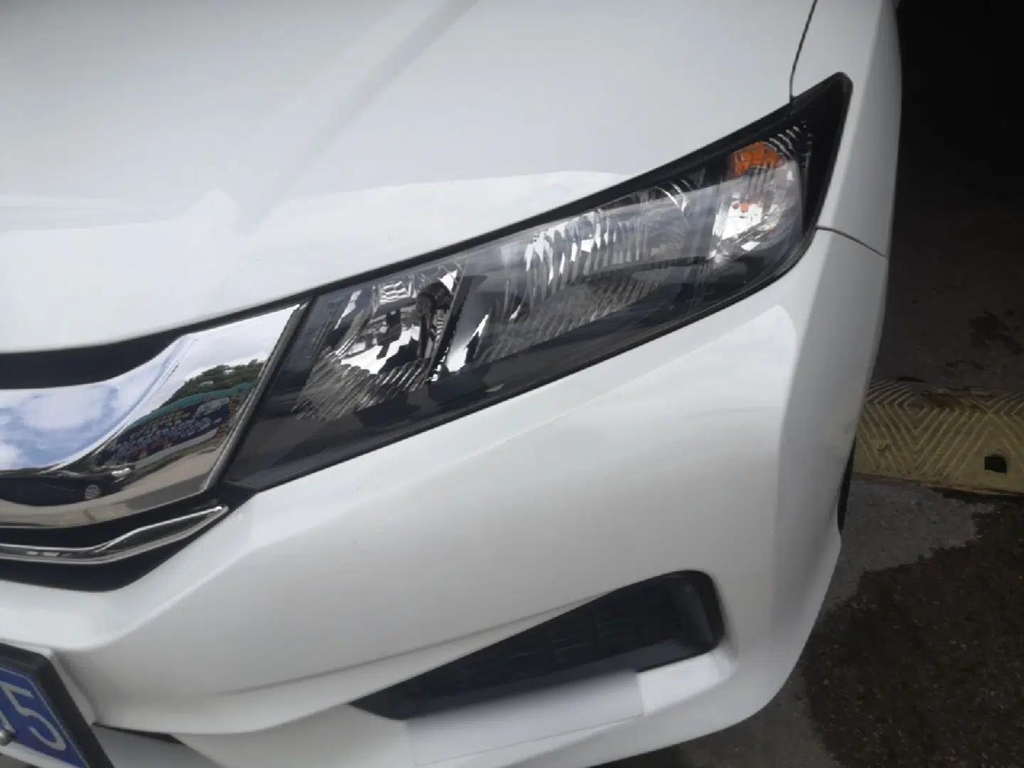 Honda City 2017 1.5L CVT Comfort Version — миниатюра 9