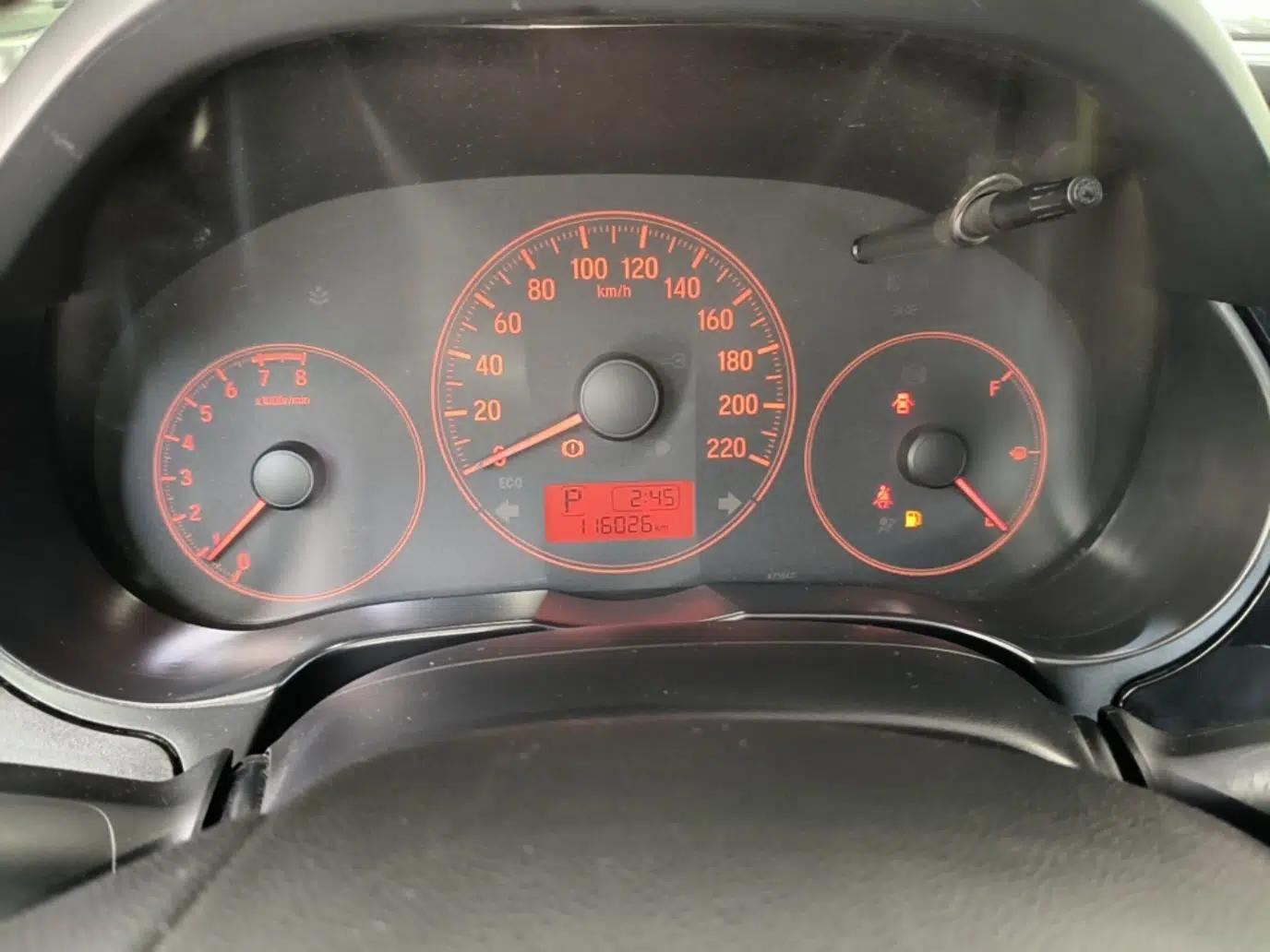 Honda City 2015 1.5L CVT Comfort Version — миниатюра 15
