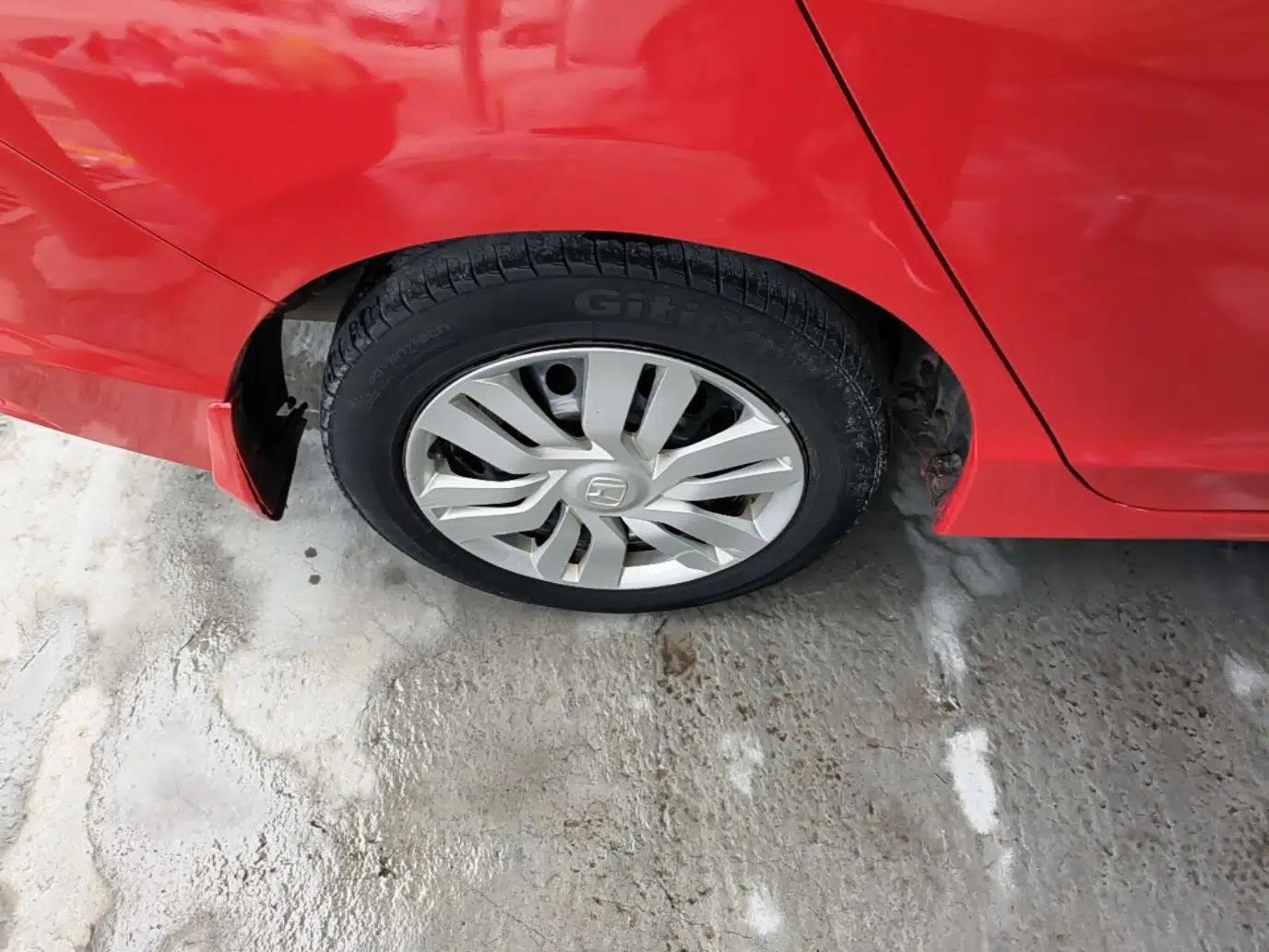 Honda City 2015 1.5L CVT Comfort Version — миниатюра 10