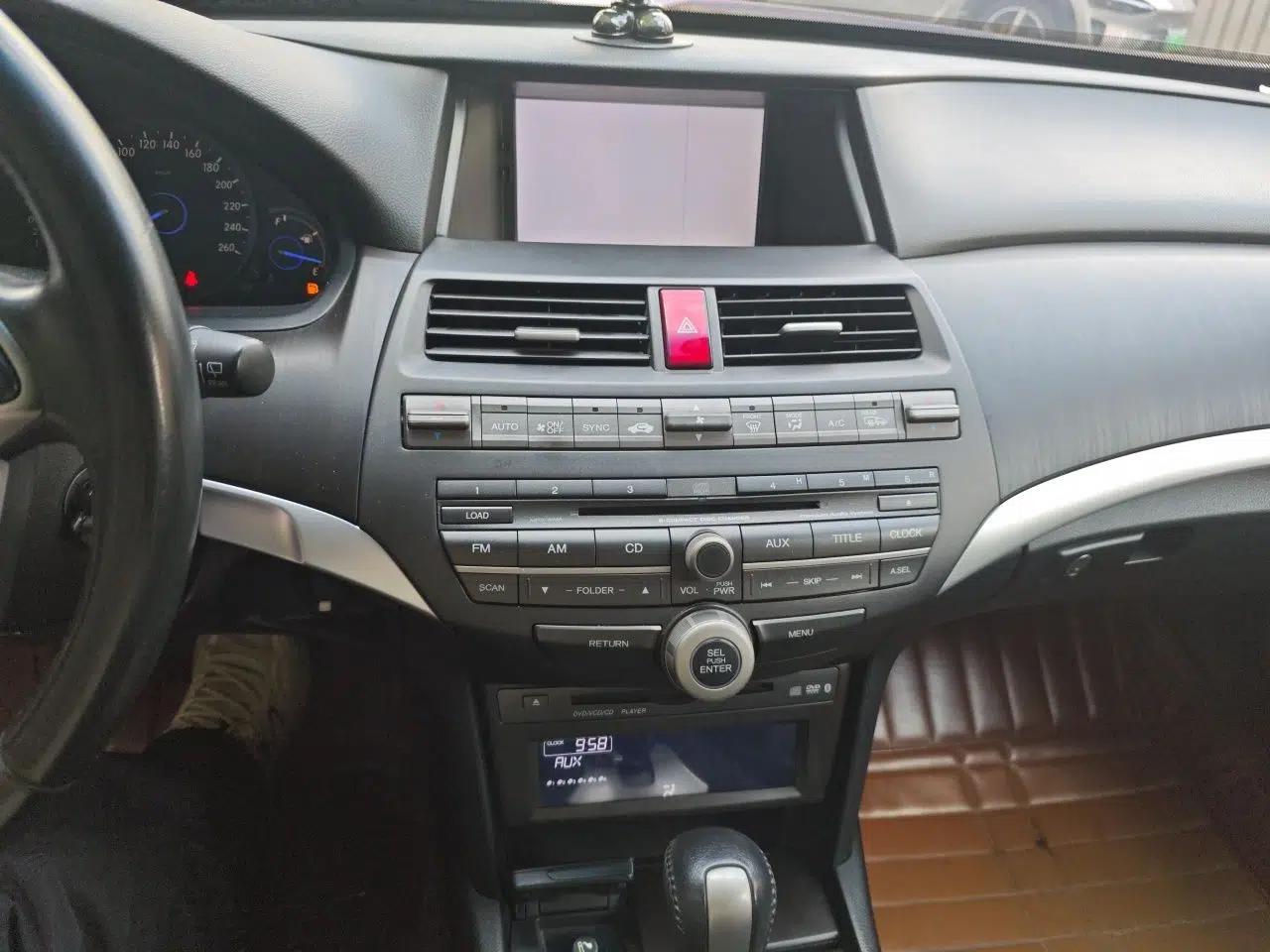 Honda Crosstour 2012 2.4L Prestige Edition — миниатюра 14