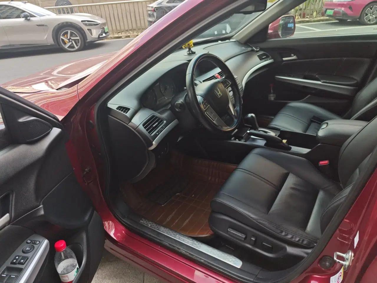Honda Crosstour 2012 2.4L Prestige Edition — миниатюра 17