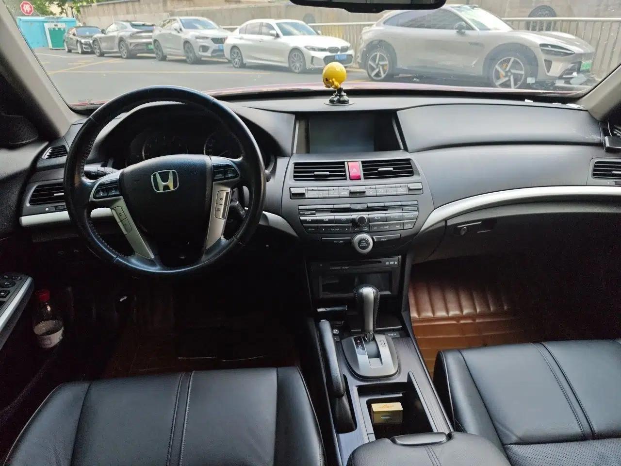 Honda Crosstour 2012 2.4L Prestige Edition — миниатюра 10