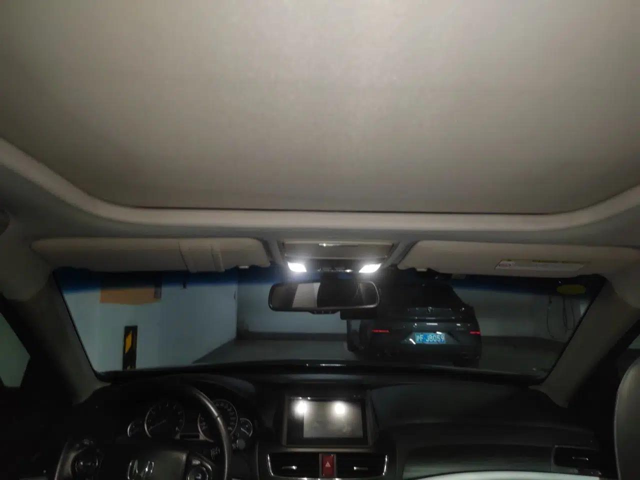 Honda Crosstour 2014 2.4L Luxury Edition — миниатюра 19