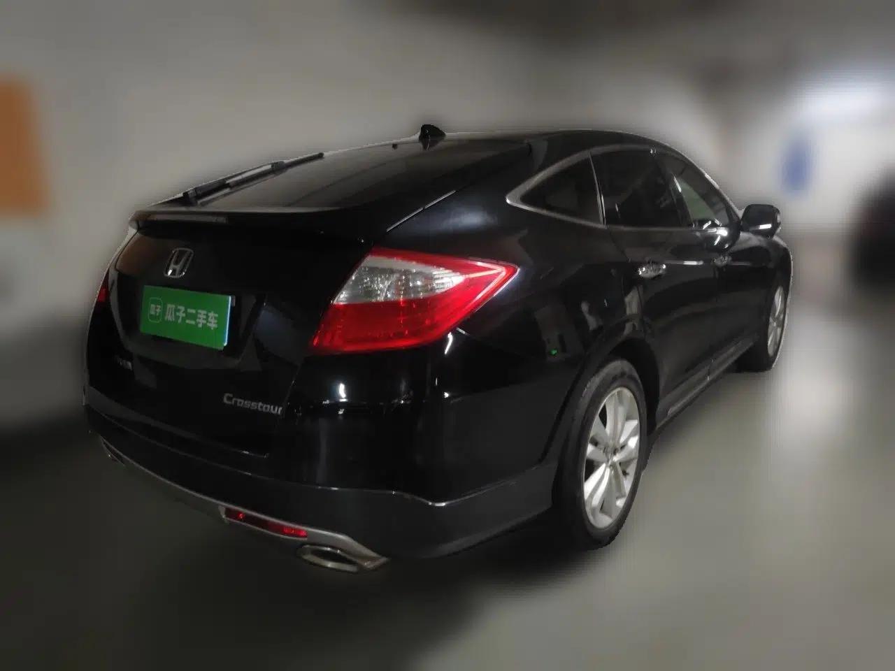 Honda Crosstour 2014 2.4L Luxury Edition — миниатюра 6