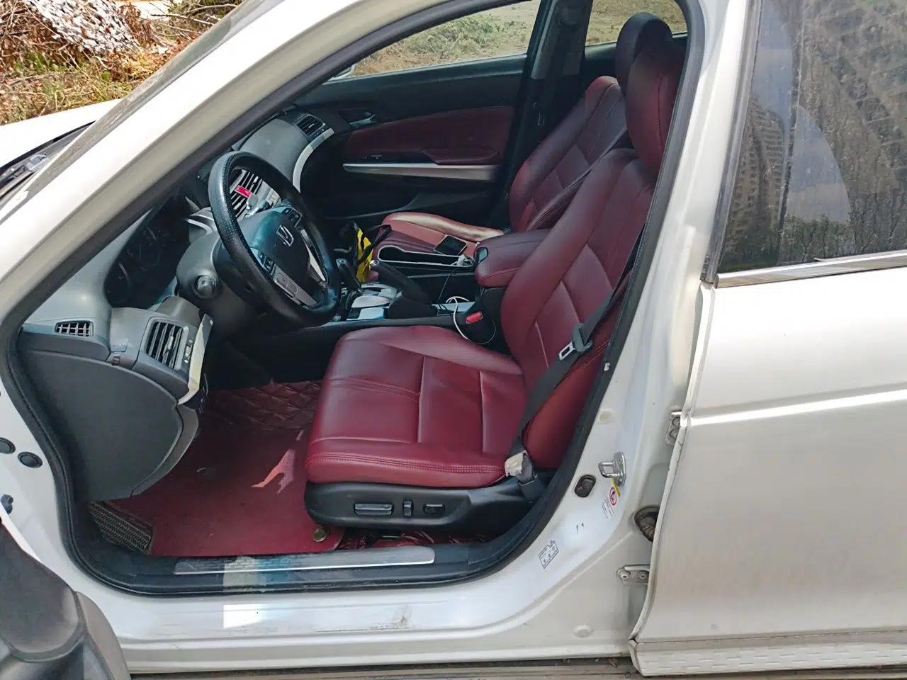 Honda Crosstour 2012 2.4L Luxury Edition — миниатюра 16