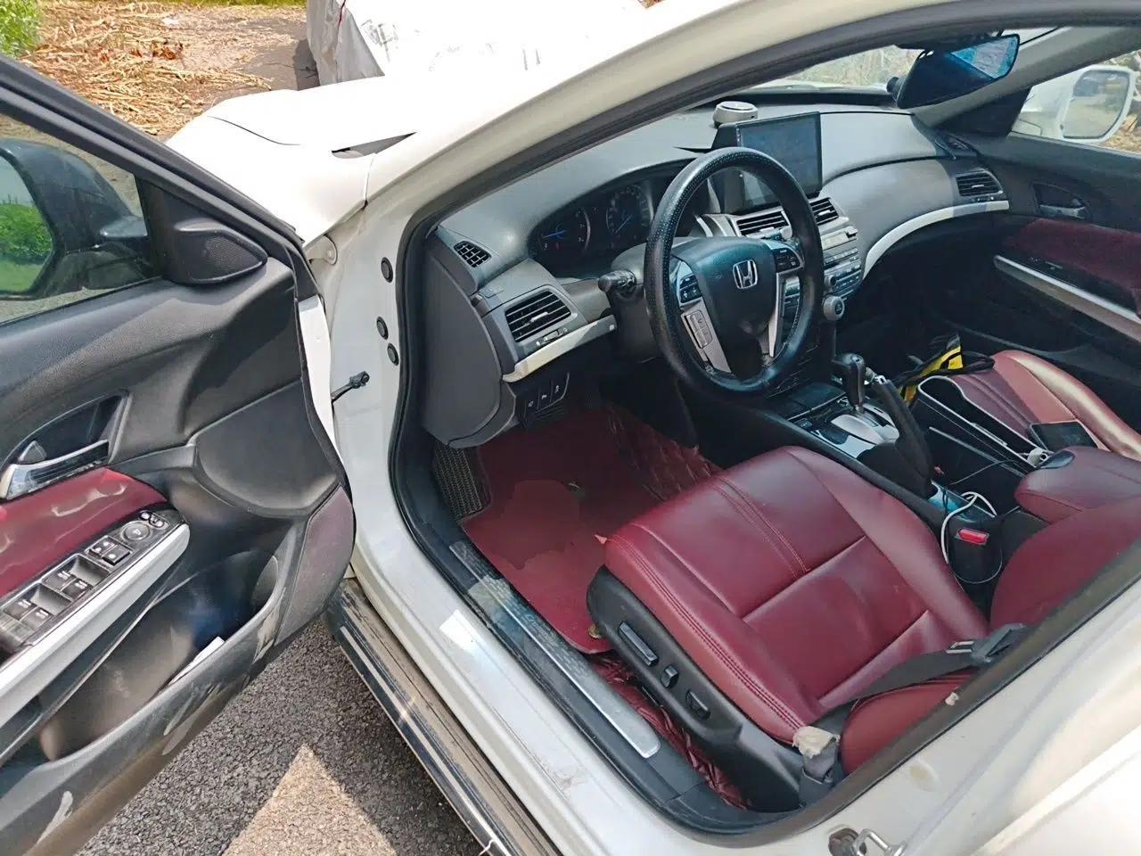 Honda Crosstour 2012 2.4L Luxury Edition — миниатюра 17
